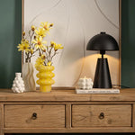 Design glazen vaas in geel met ronde vormen moderne interieur decoratie