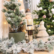 Gouden houten notenkraker