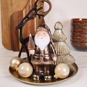 Kerstman met gouden glitteraccenten