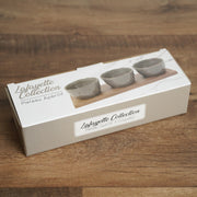 Set van 3 kommetjes op houten plank