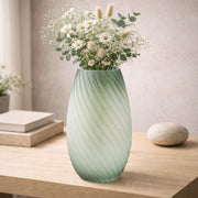 Groene glazen vaas met spiraalpatroon – 30 cm